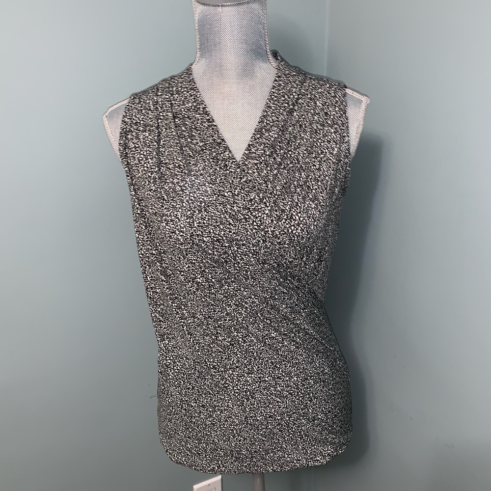 WHITE HOUSE BLACK MARKET print Blouse Womens size XS sleeveless office wear